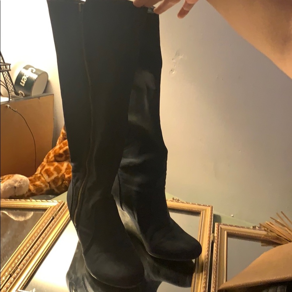 Suede Fergie Blue Wedged Boots